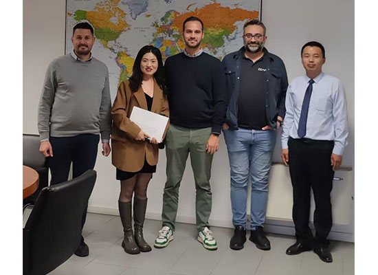 Solarplaza Summit Romania